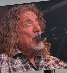 Robert Plant (73) i kjempeform på Hamar (Foto: Herman Berg)